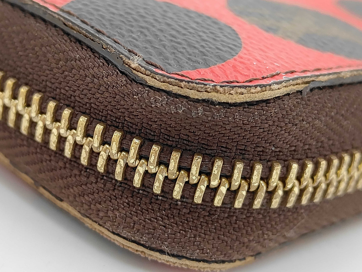 LOUIS VUITTON Louis Vuitton Pumpkin Dot YK Zippy Wallet Rouge MI2122 Wallet