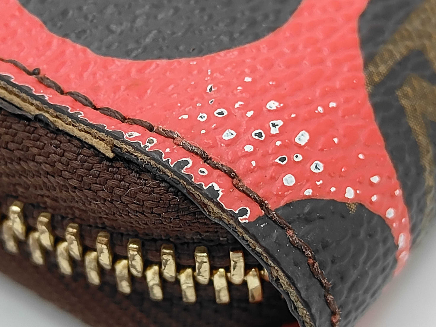 LOUIS VUITTON Louis Vuitton Pumpkin Dot YK Zippy Wallet Rouge MI2122 Wallet