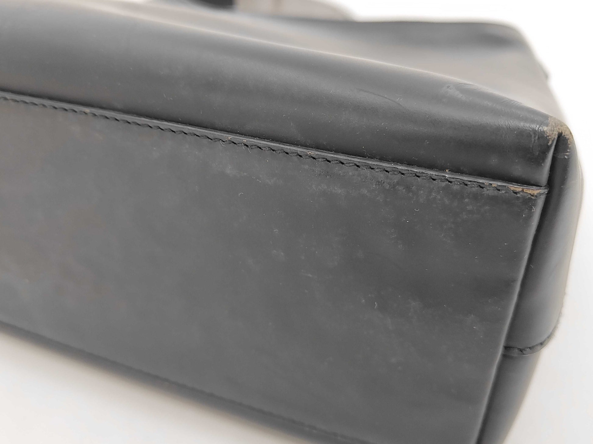 GUCCI One Shoulder Leather Black 001/3778 Handbag