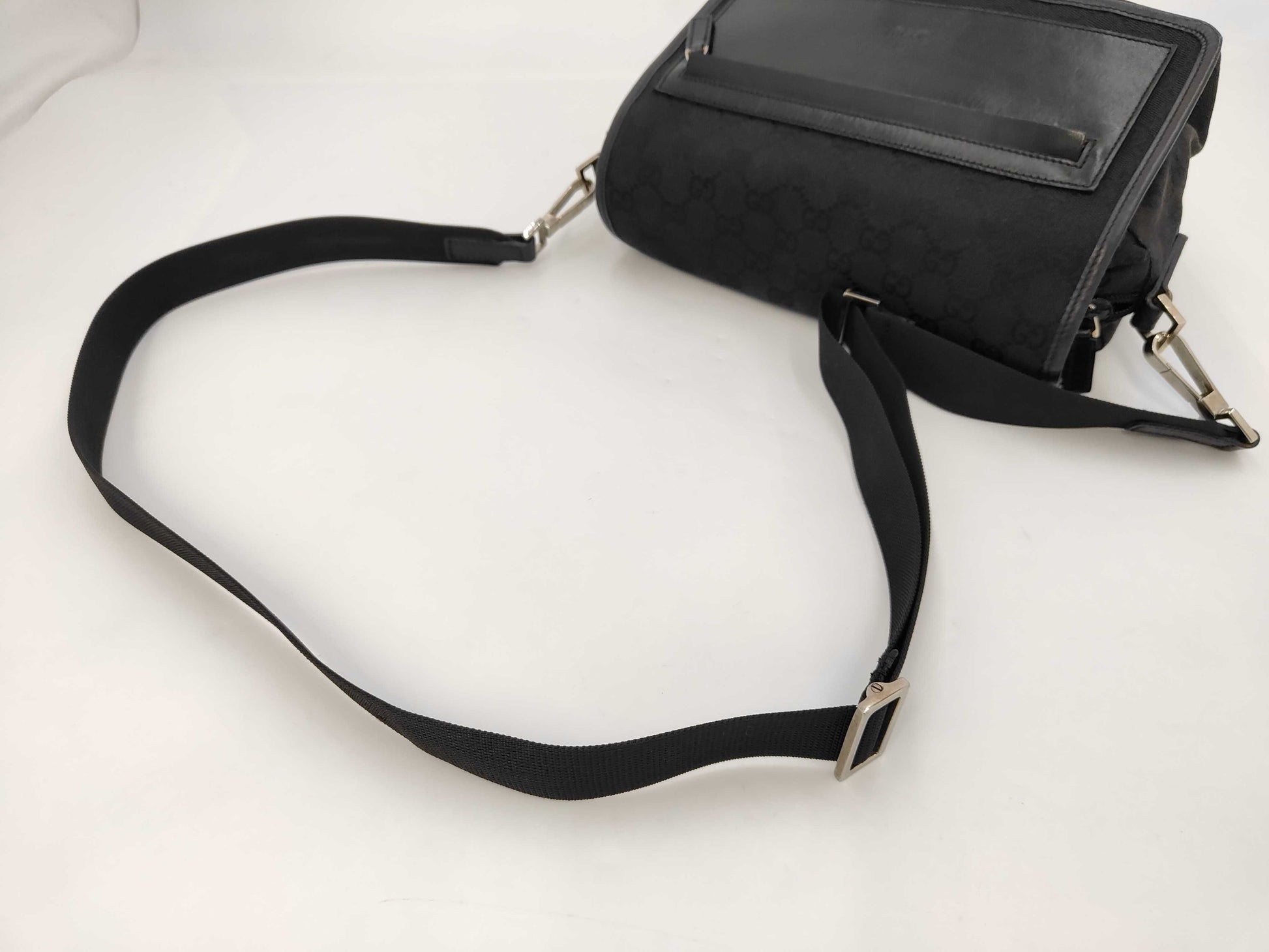 GUCCI GG Canvas Black 28562 Shoulder Bag