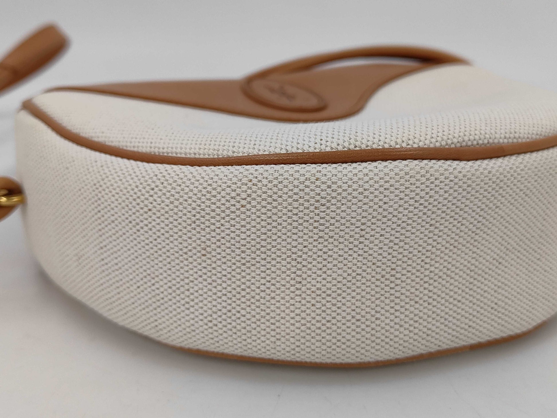 Yves Saint Laurent Yves Saint Laurent Monogram Shoulder Bag Shoulder Bag