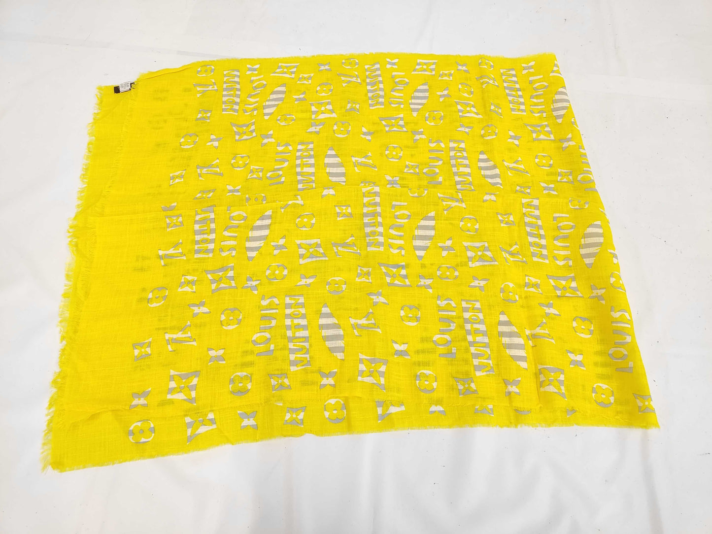 LOUIS VUITTON LOUIS VUITTON Ettor Collage Monogram Scarf Other Accessories