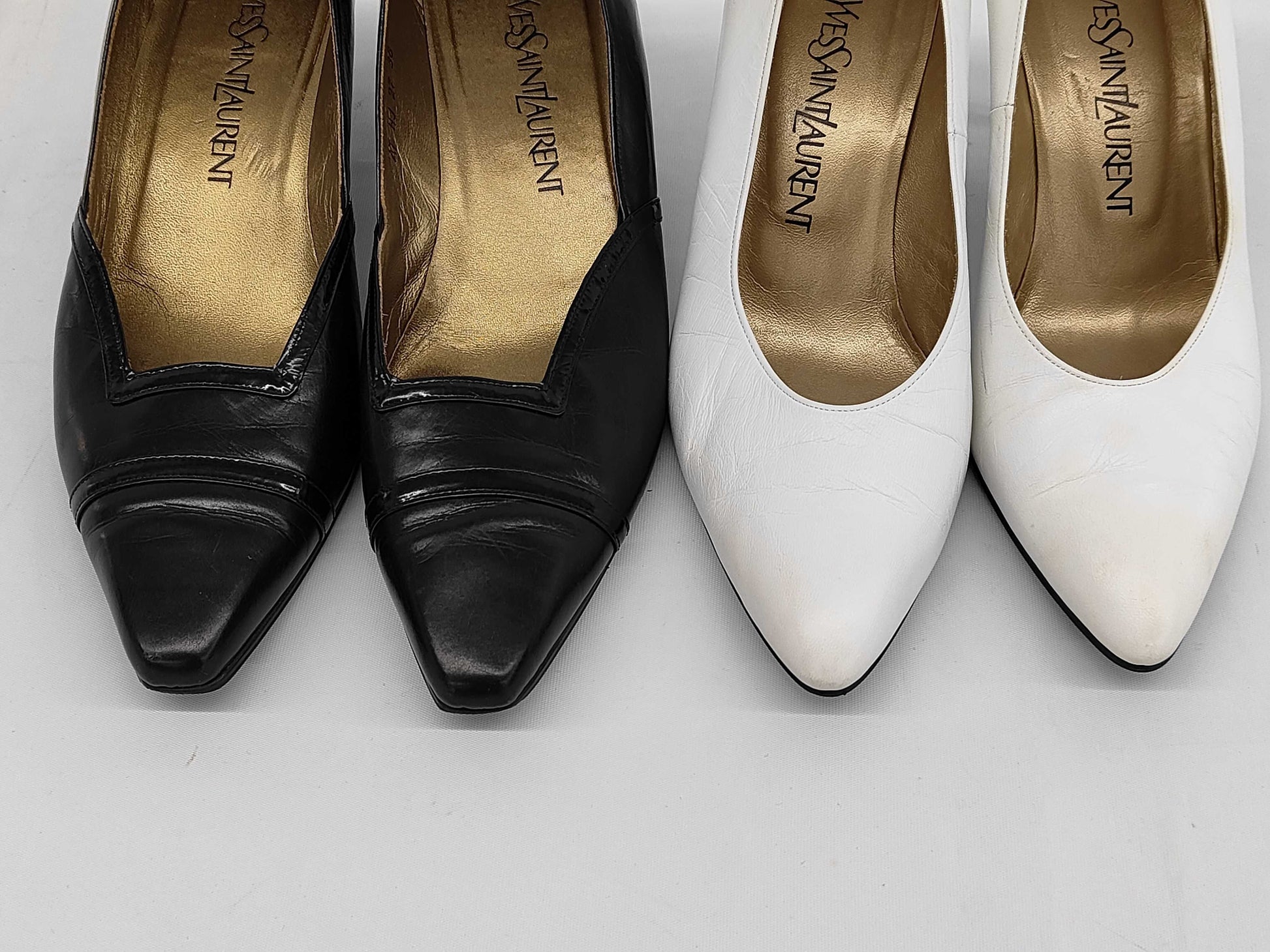 Yves Saint Laurent Yves Saint Laurent 4 Items Summary Pumps