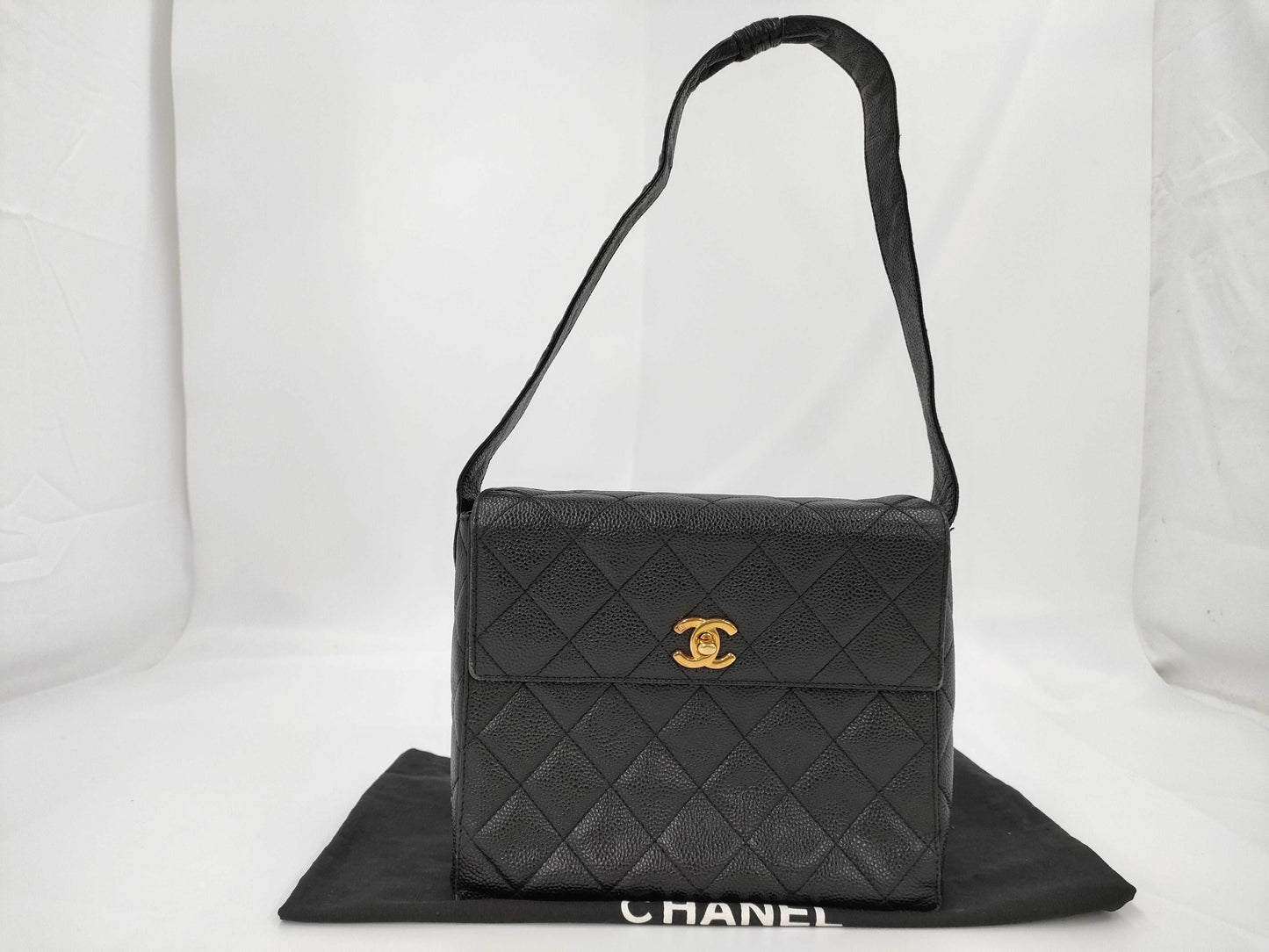 CHANEL Caviar Skin Matlasse Shoulder Bag