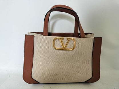 Valentino Garavani Valentino Handbag Handbag