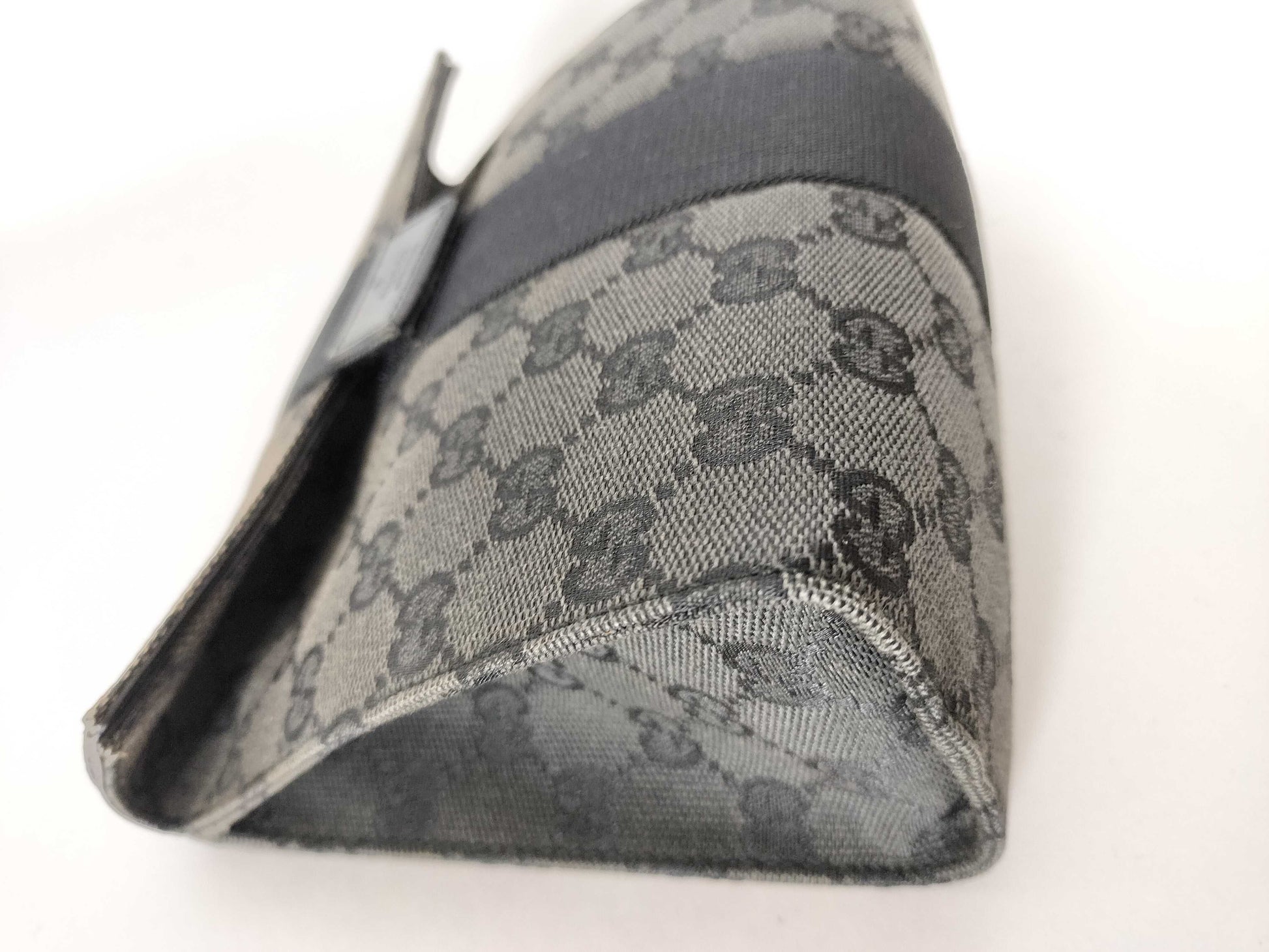 GUCCI GG Canvas GUCCI Gucci GG Canvas GG Canvas Pouch Pouch