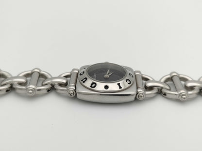 GUCCI 6400L 0120185 Black Dial Quartz Women's Watch