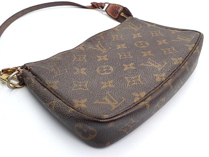 LOUIS VUITTON M51980 Monogram Pochette Accessory Pouch