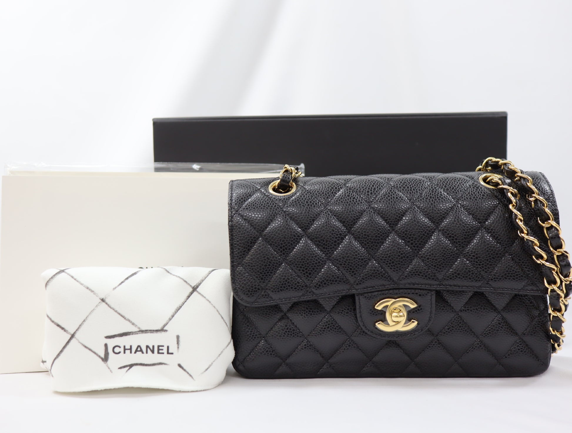 CHANEL CHANEL Matlasse 23 Small Caviar Skin Double Flap ID Tip Random Plate Gold Fittings A01113 Shoulder Bag