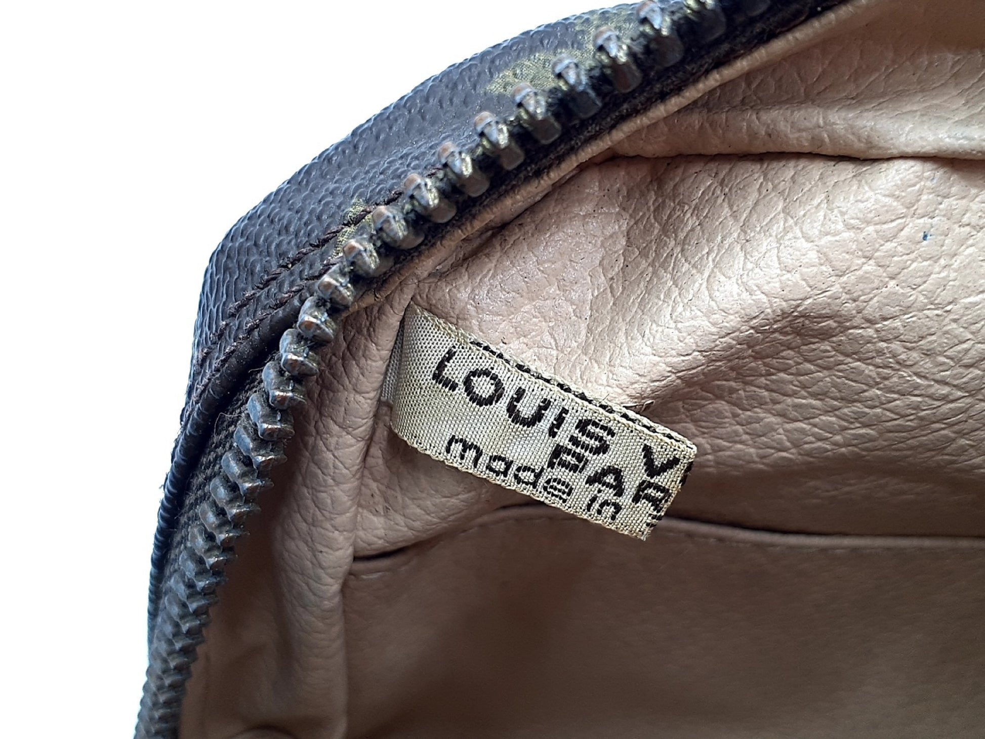 LOUIS VUITTON 5-Piece Set Monogram Truth Toilette 28 Truth Toilette 23 Taiga Baikal Selenga Second Bag