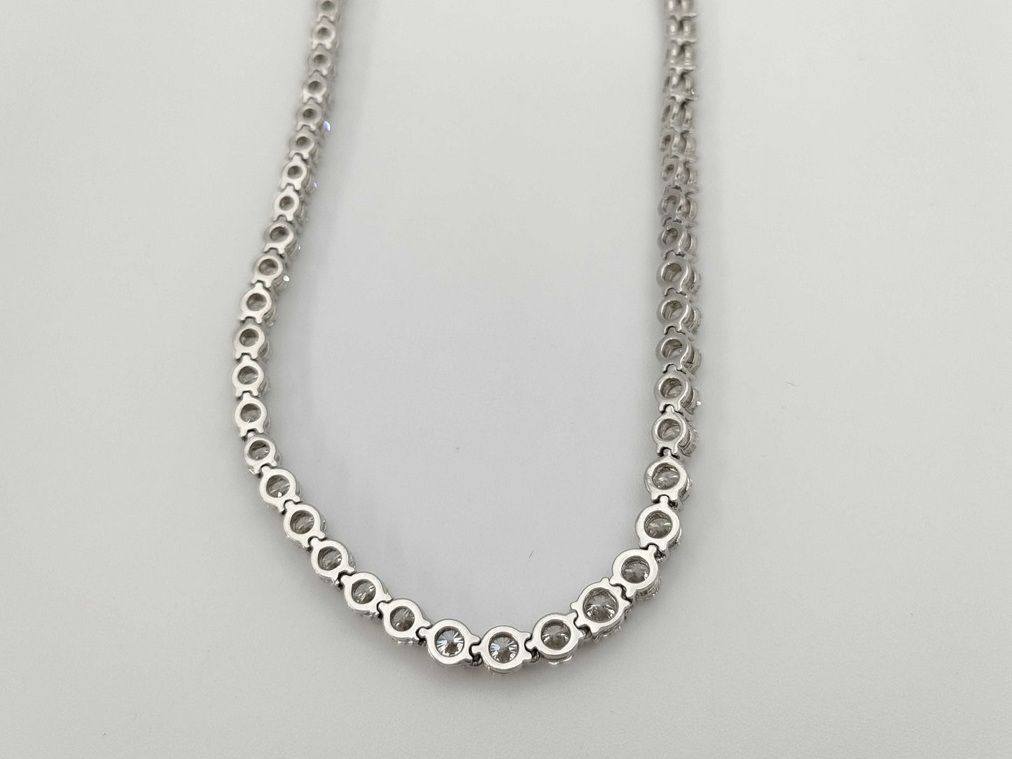 Tiffany&Co. Victoria Grenade Diamond PT950 28.7g Necklace