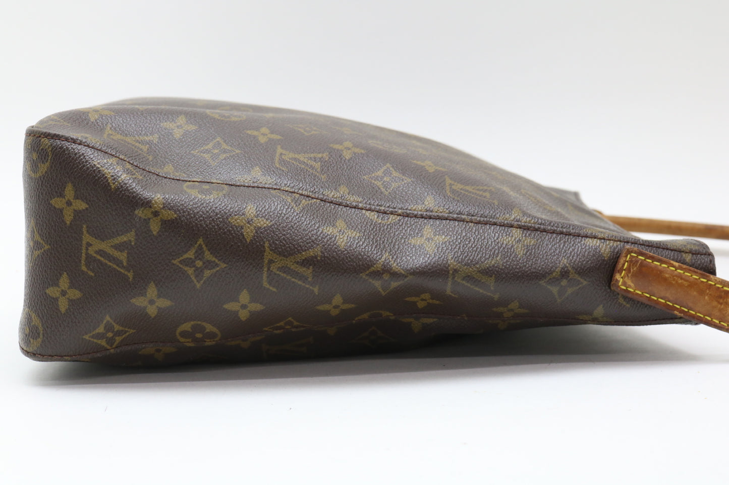 LOUIS VUITTON Monogram Looping GM Shoulder Bag