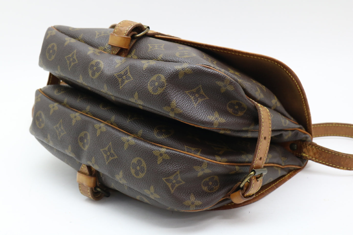 LOUIS VUITTON Monogram Saumur Shoulder Bag