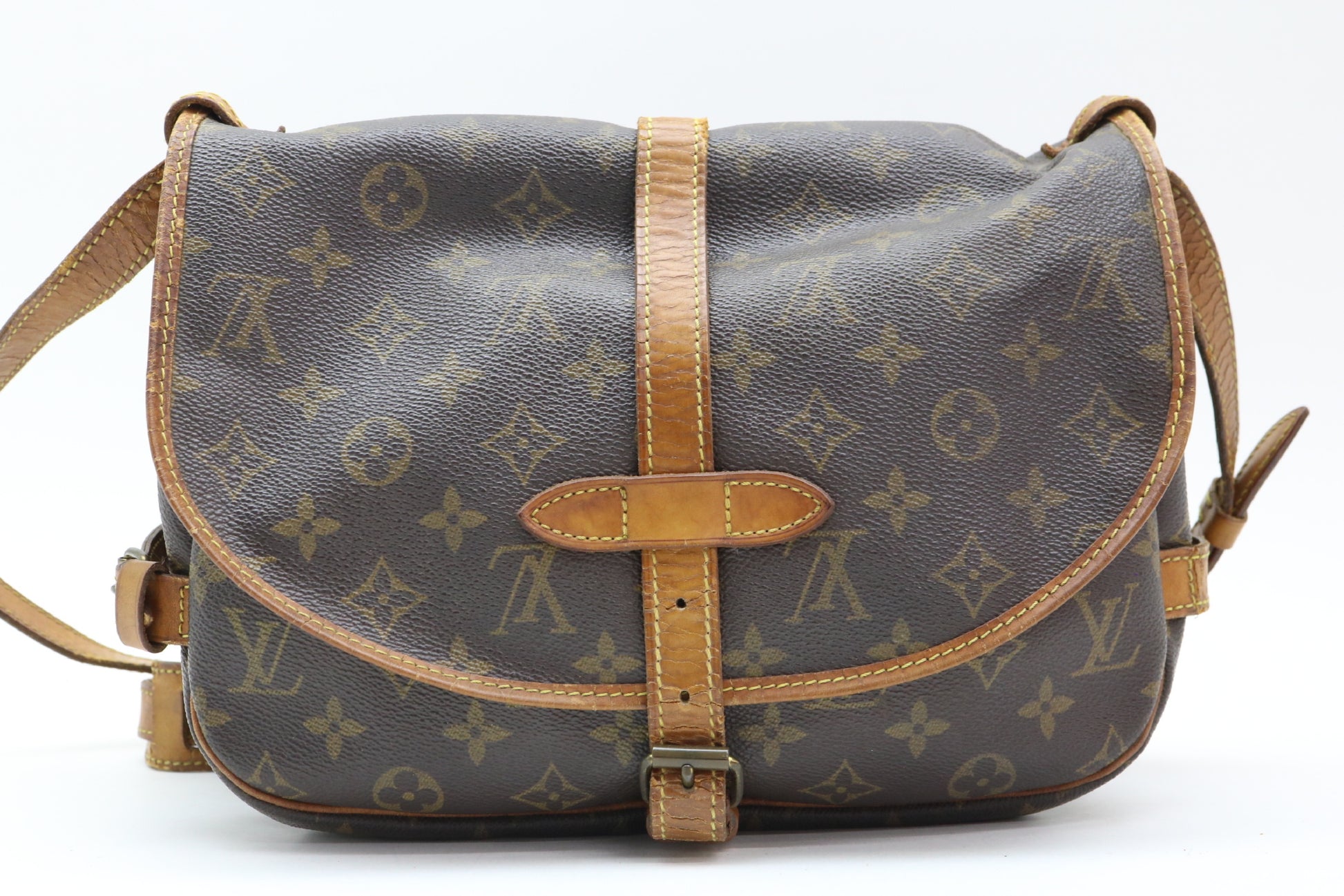 LOUIS VUITTON Monogram Saumur Shoulder Bag