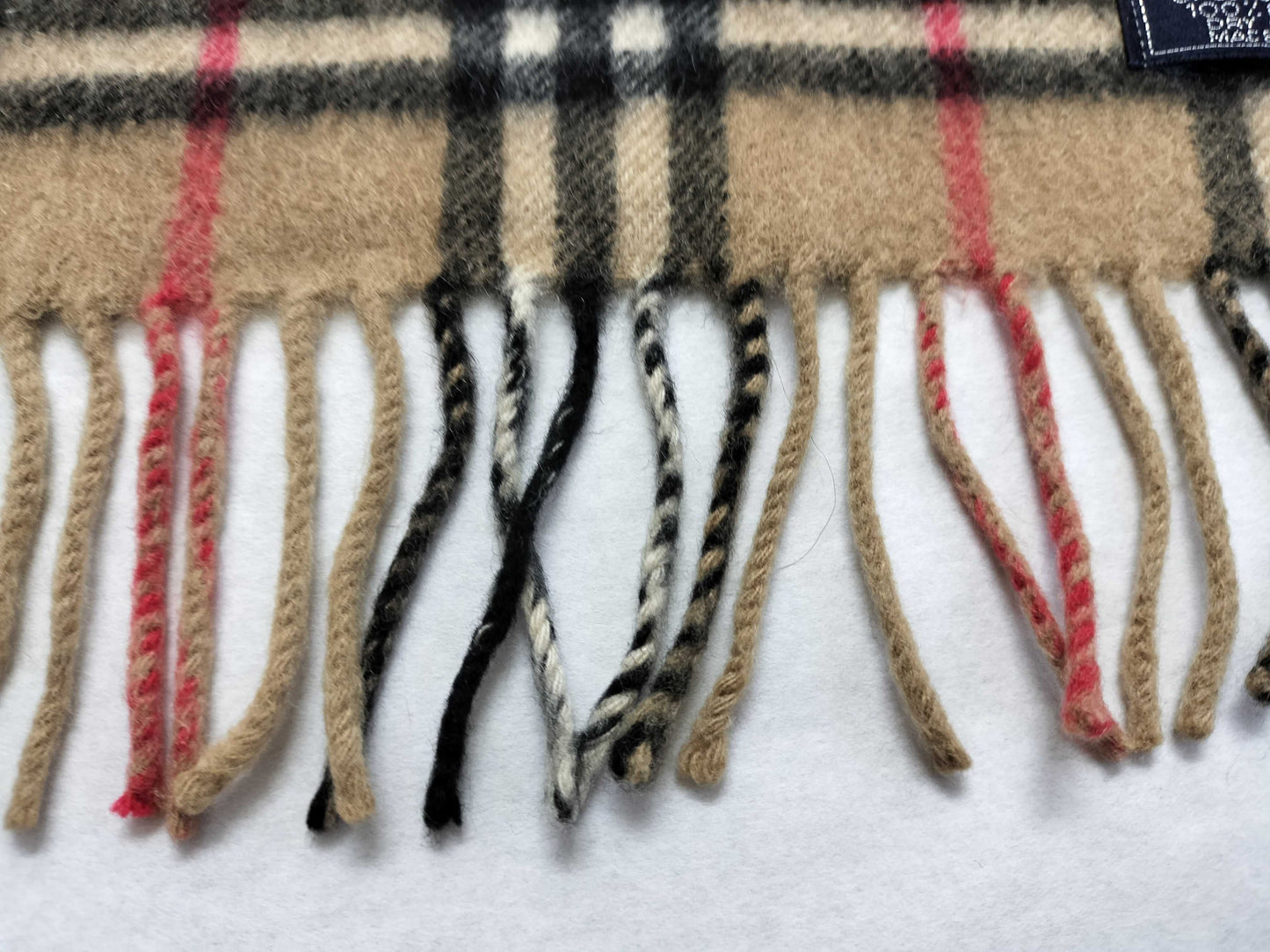 BURBERRY BURBERRY Novacheck 100% Cashmere Muffler Beige Muffler