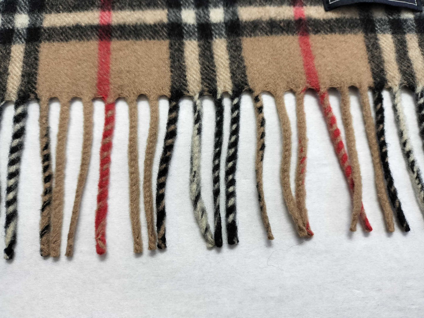 BURBERRY BURBERRY Novacheck 100% Cashmere Muffler Beige Muffler