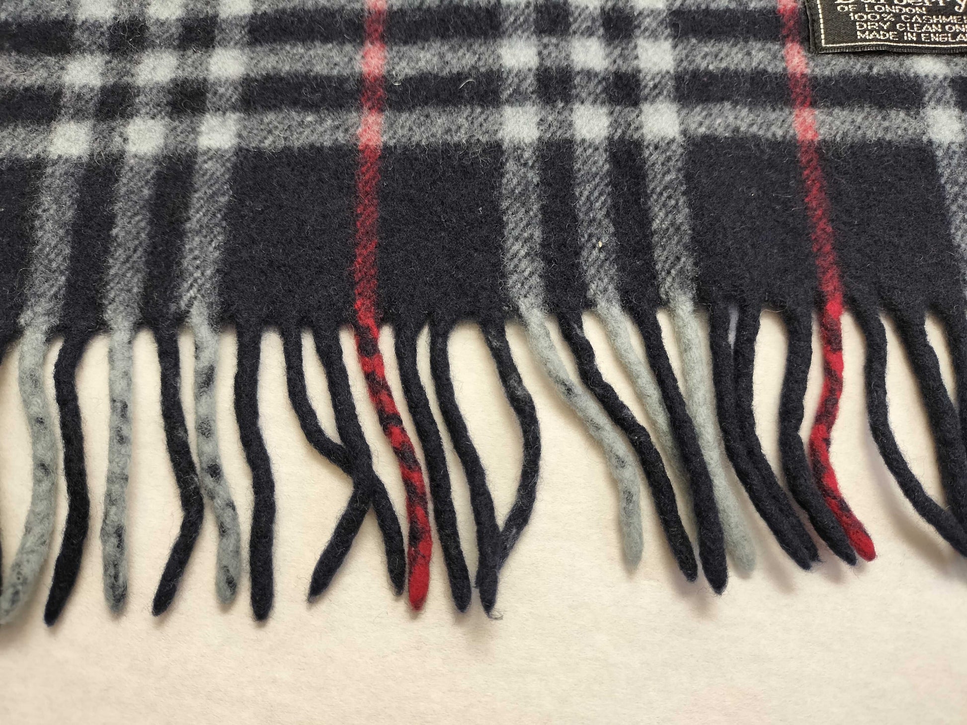 BURBERRY BURBERRY Novacheck 100% Cashmere Muffler Beige Muffler