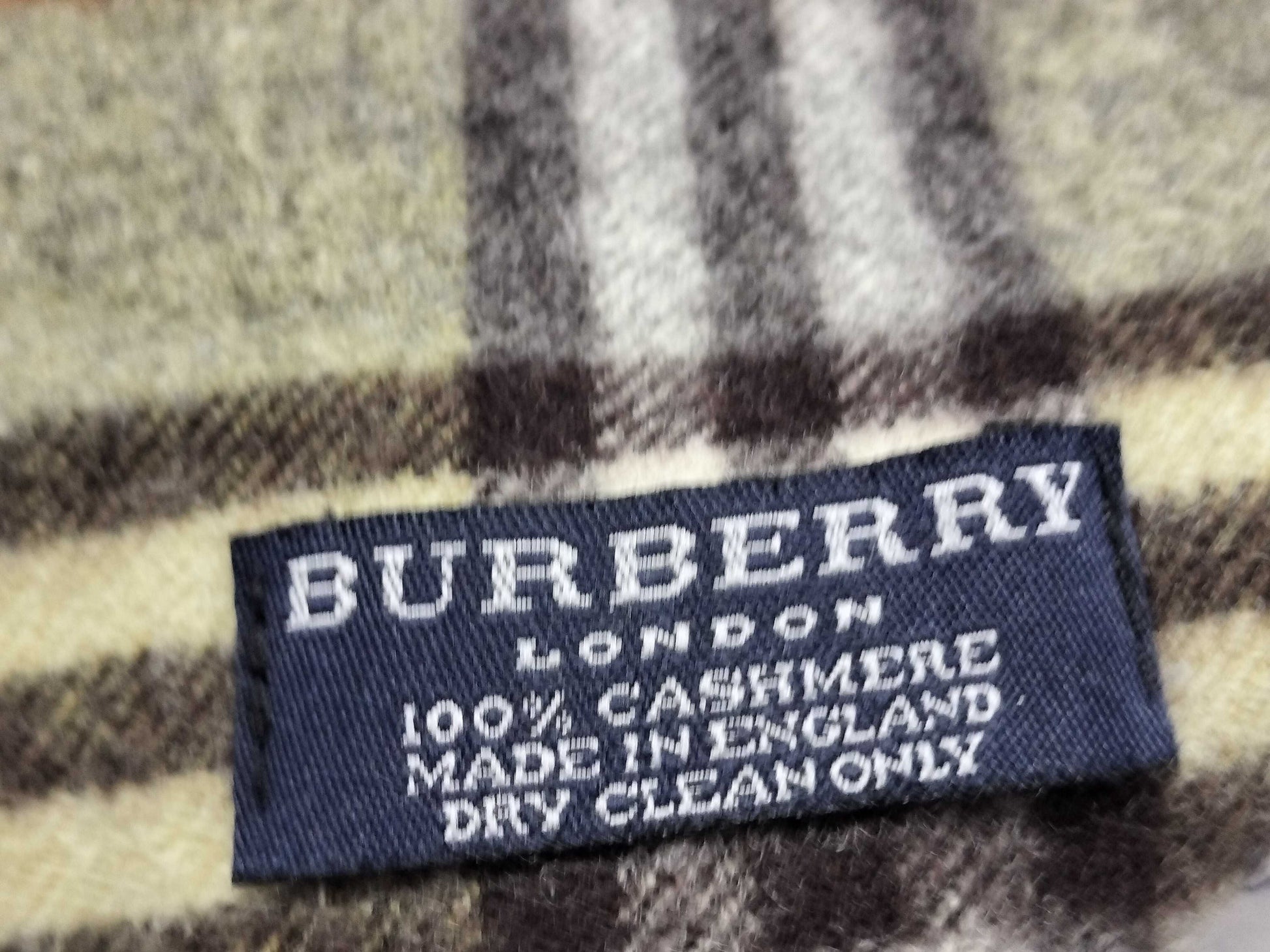 BURBERRY BURBERRY Novacheck 100% Cashmere Muffler Set of 4 Mufflers