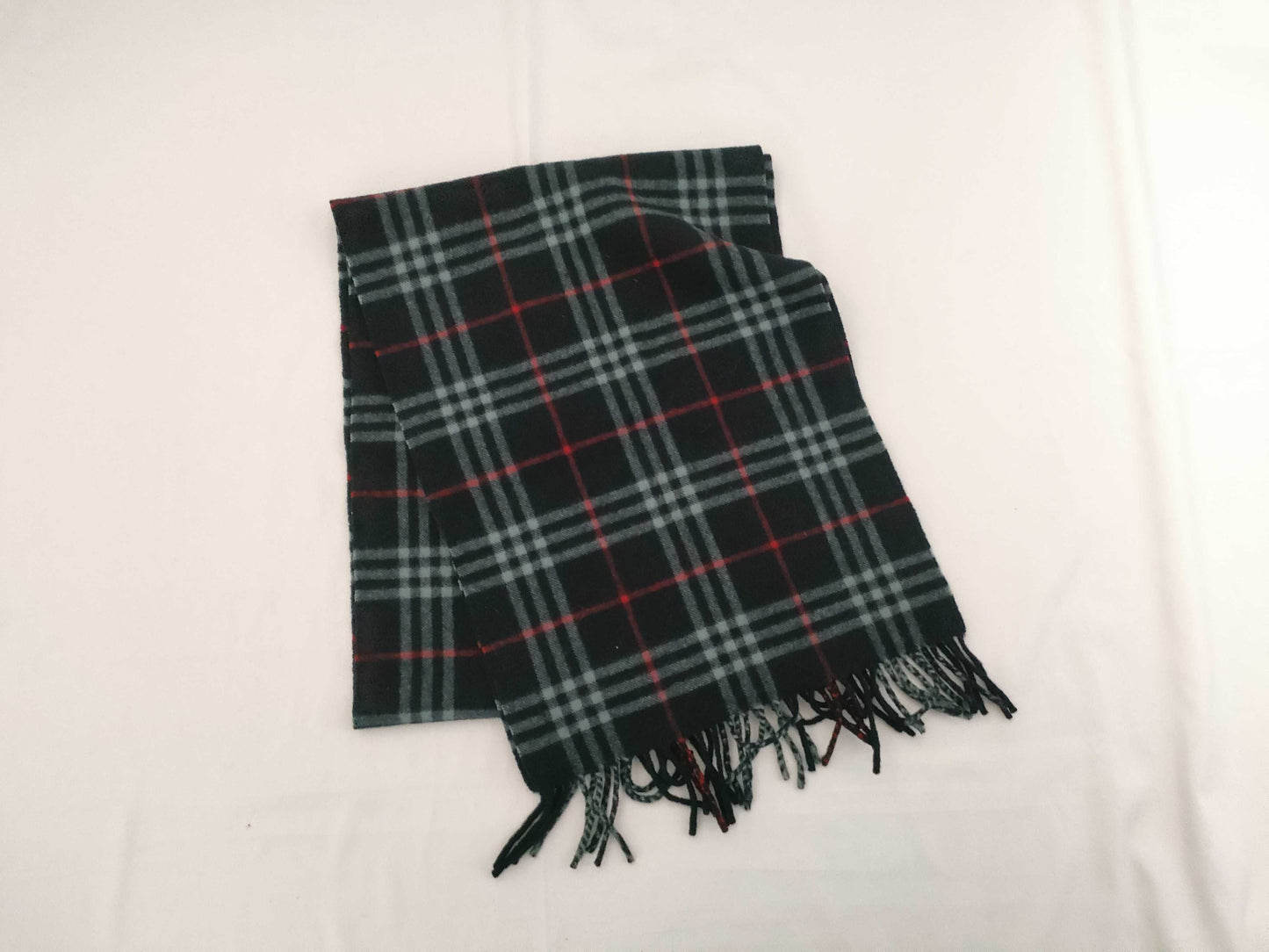 BURBERRY BURBERRY Novacheck 100% Cashmere Navy Other Accessories