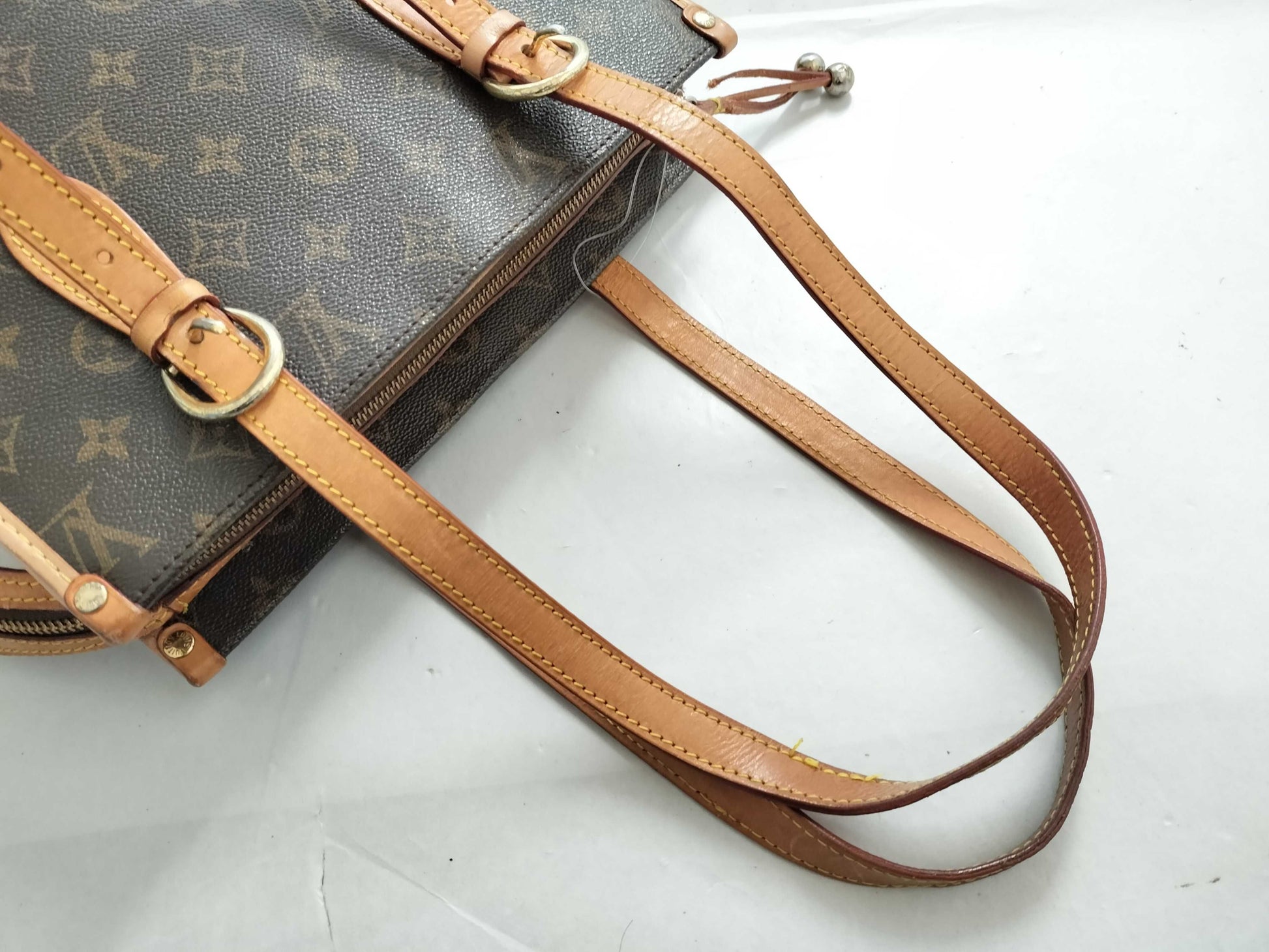 LOUIS VUITTON Monogram LV Shoulder Bag Popancourt O Monogram Tote Bag