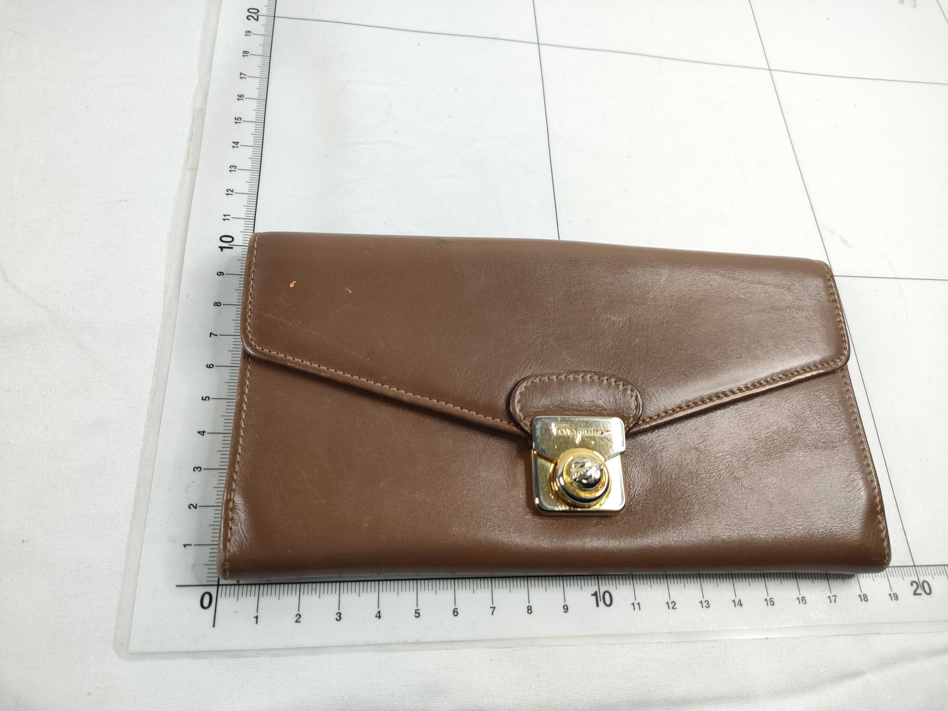 Salvatore Ferragamo Gancini Ferragamo Gancini Wallet 3 Piece Wallet