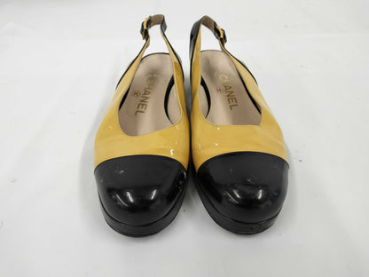 CHANEL Pumps Bicolor Other Shoes