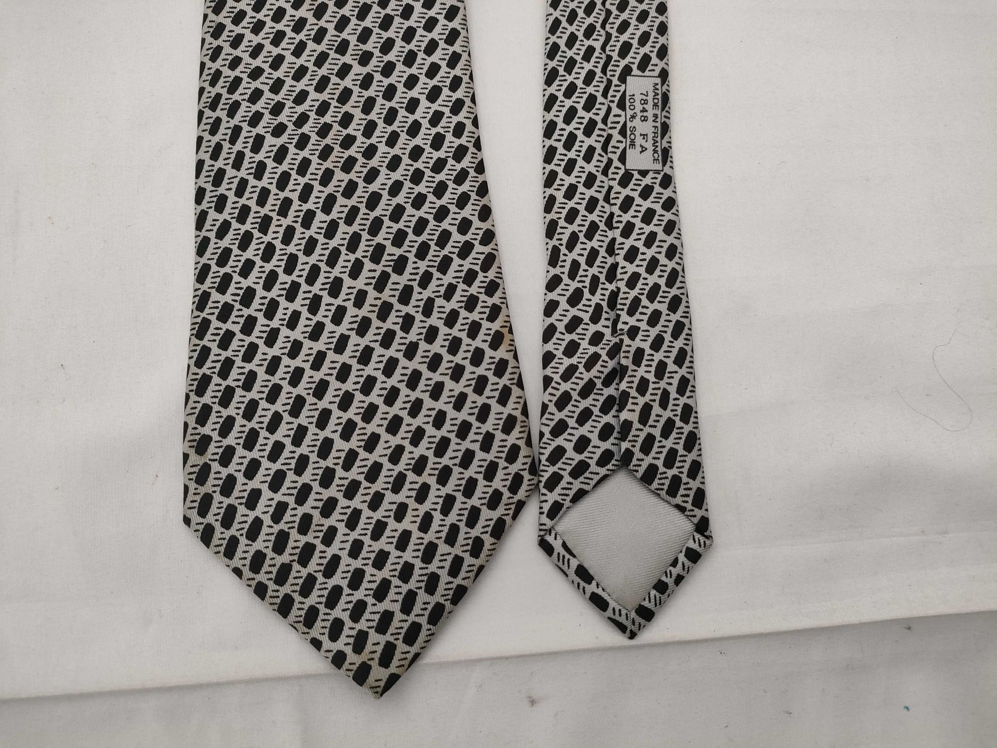 HERMES 5 pieces of tie and other accessories