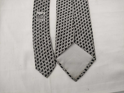 HERMES 5 pieces of tie and other accessories