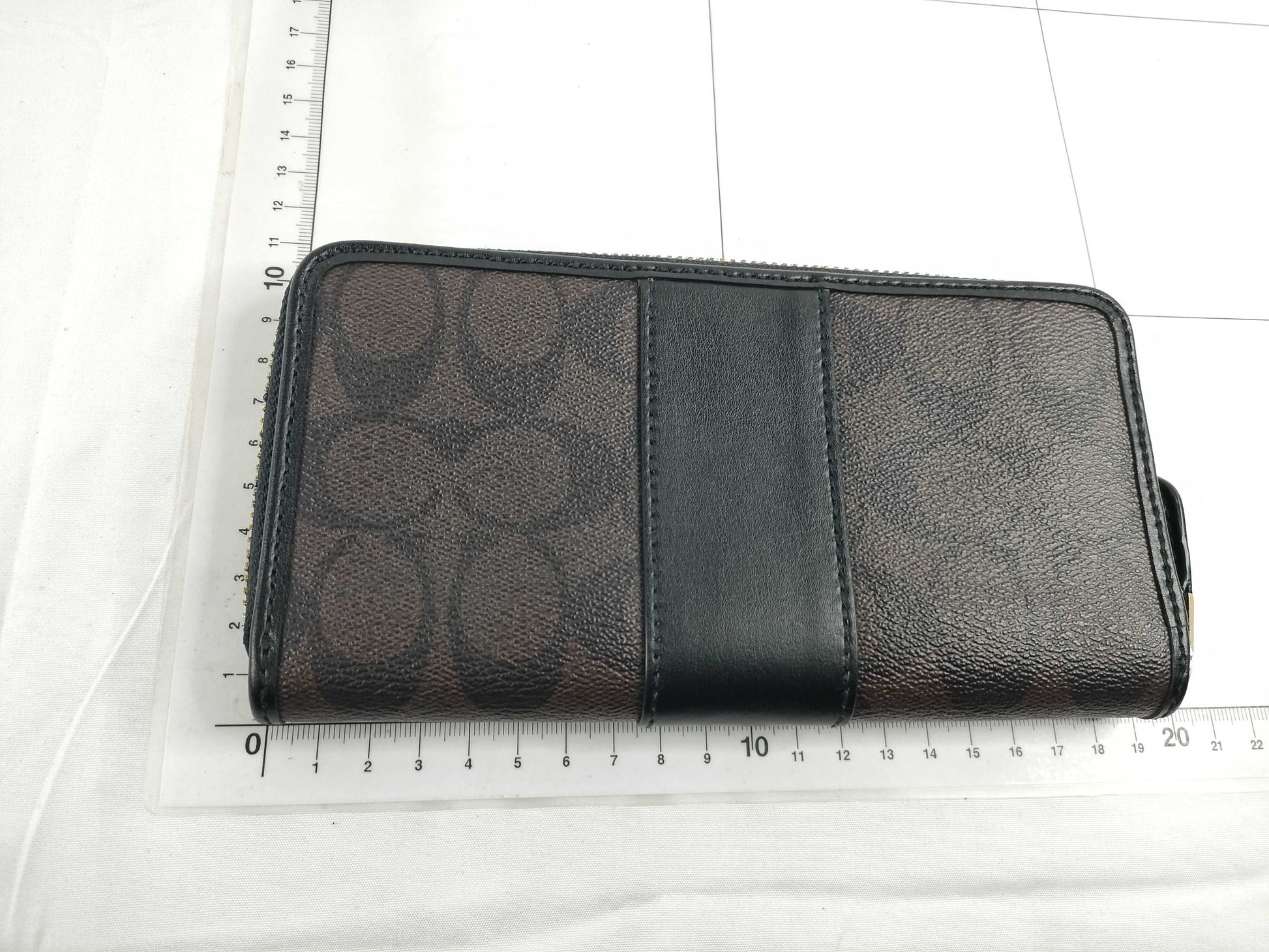 COACH Signature Coach Signature PVC Leather Long Wallet Wallet