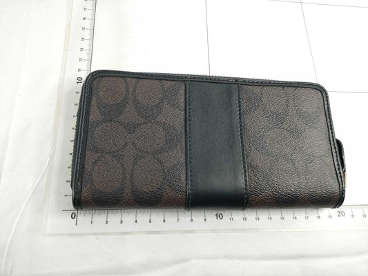 COACH Signature Coach Signature PVC Leather Long Wallet Wallet