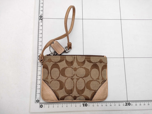 COACH Signature Coach Signature Ristretto Pouch Pouch