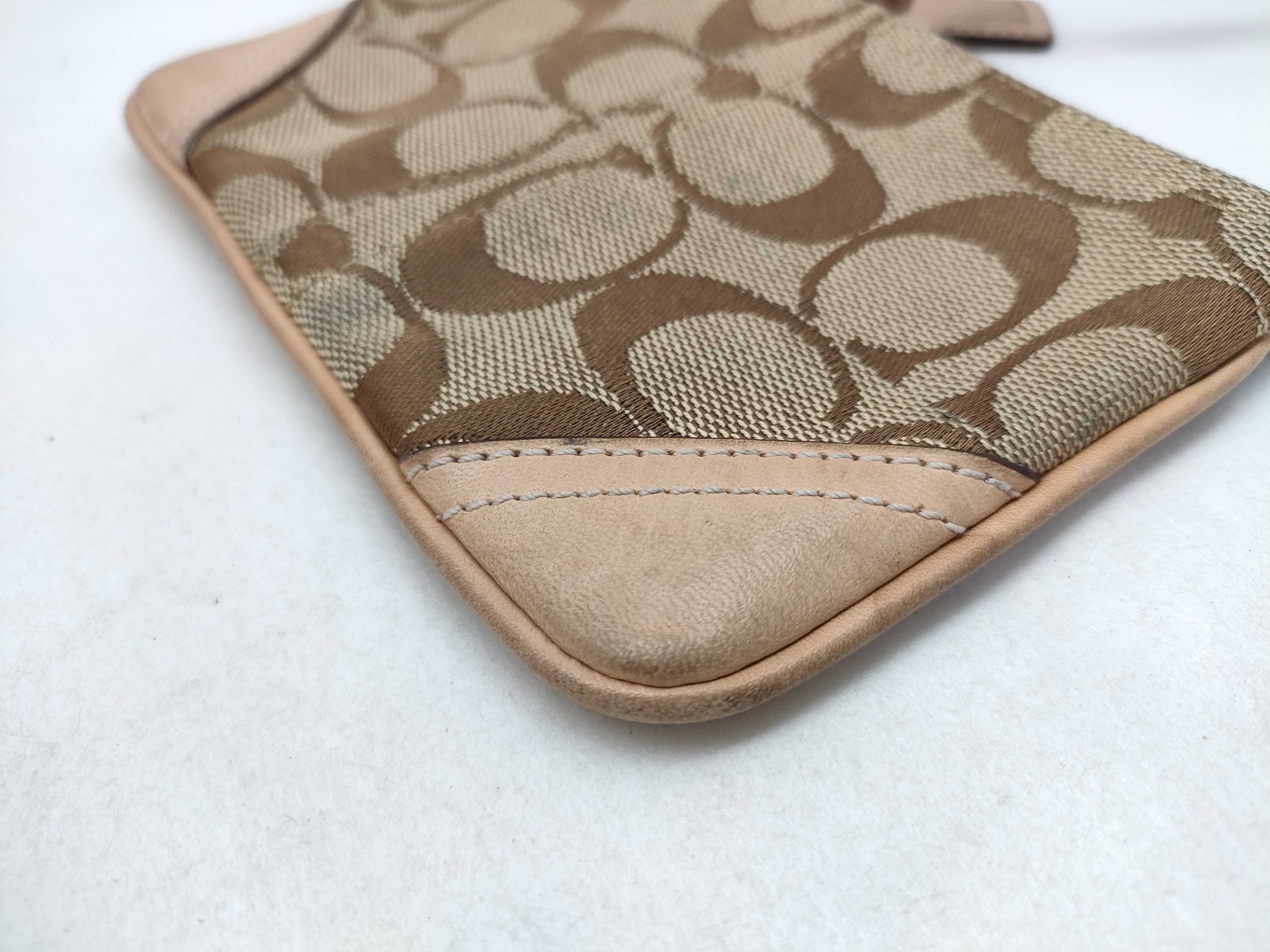 COACH Signature Coach Signature Ristretto Pouch Pouch