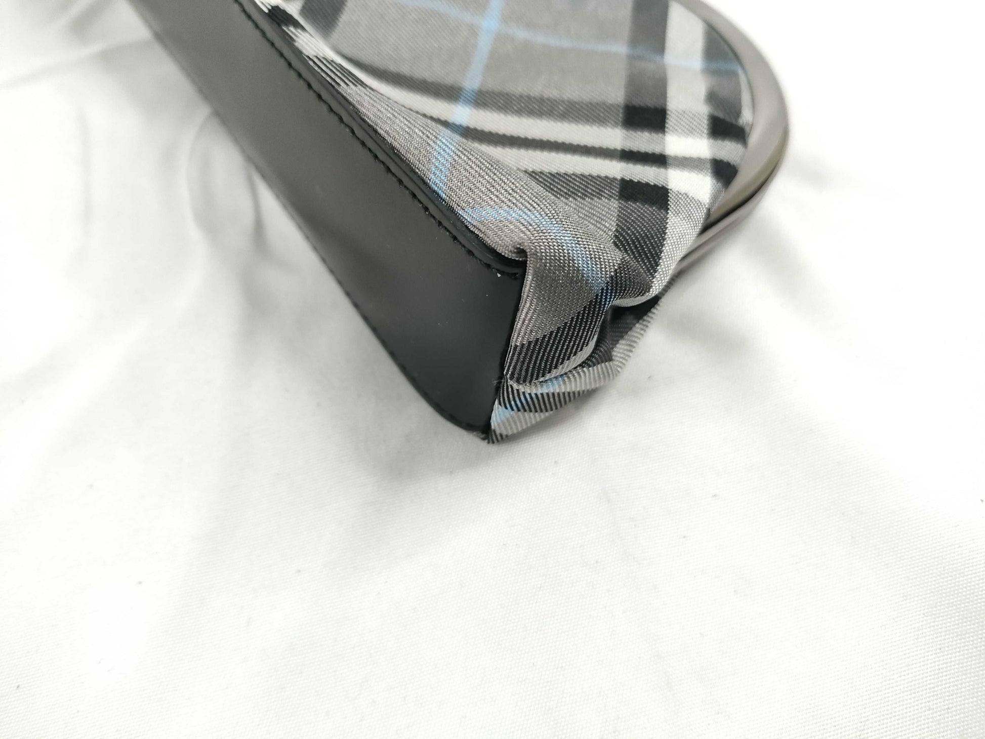BURBERRY Check Pouch Garakuchi Pouch