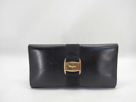 Salvatore Ferragamo Vala Ferragamo Vala Long Wallet Wallet