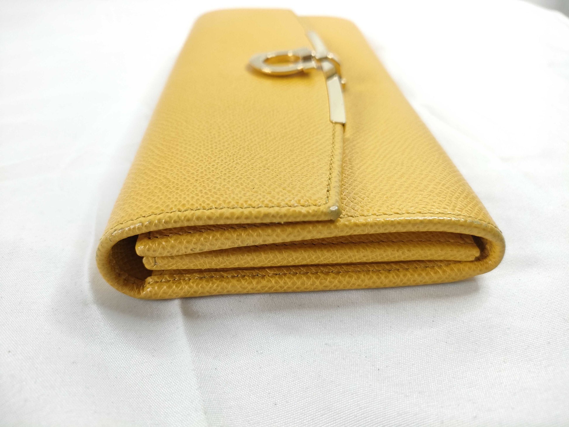Salvatore Ferragamo Gancini Ferragamo Gancini Leather Long Wallet Wallet
