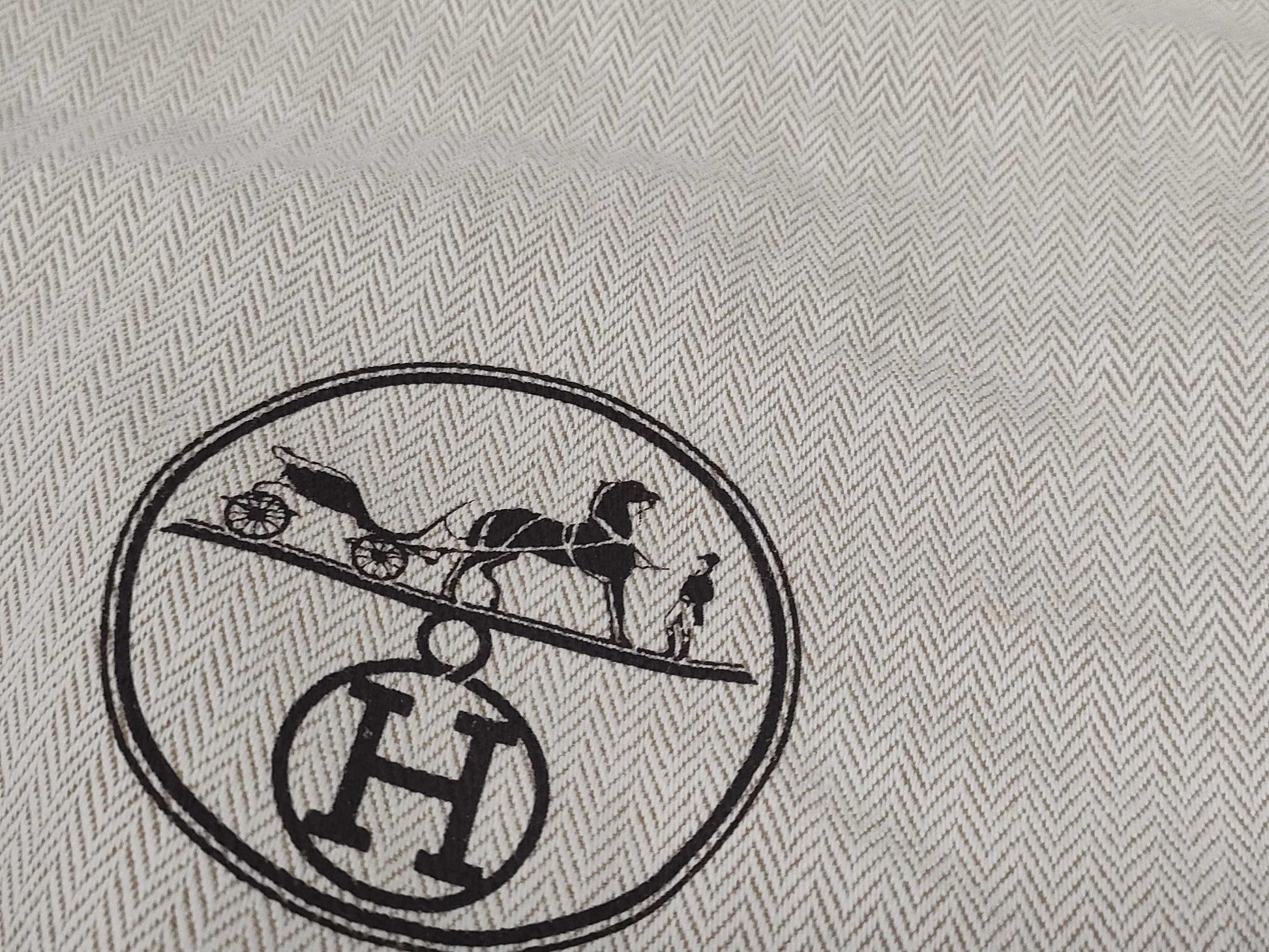 HERMES Storage Bag 12 Items Other Accessories