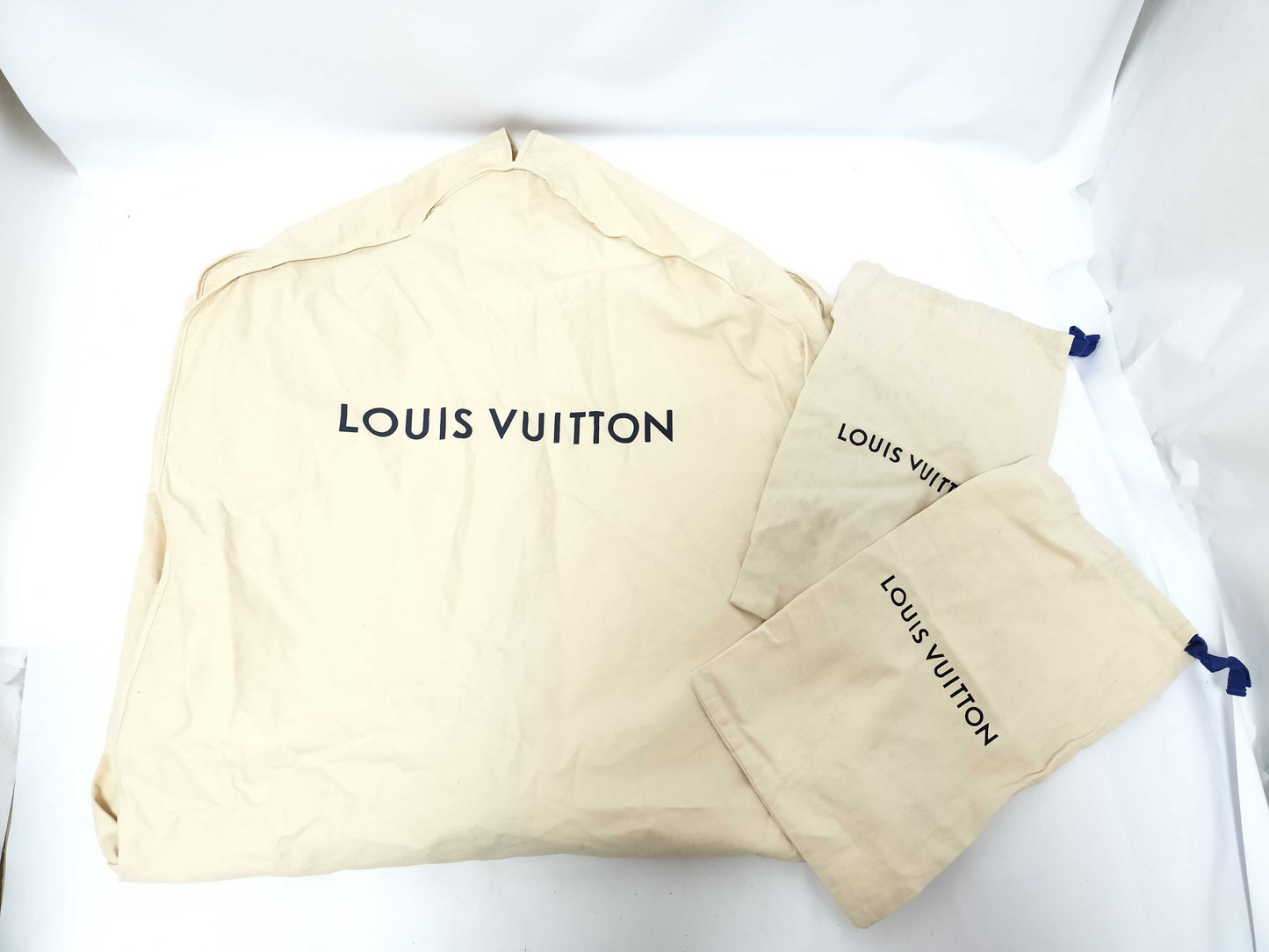 LOUIS VUITTON Louis Vuitton Garment Storage Bag 3 Items Other Accessories