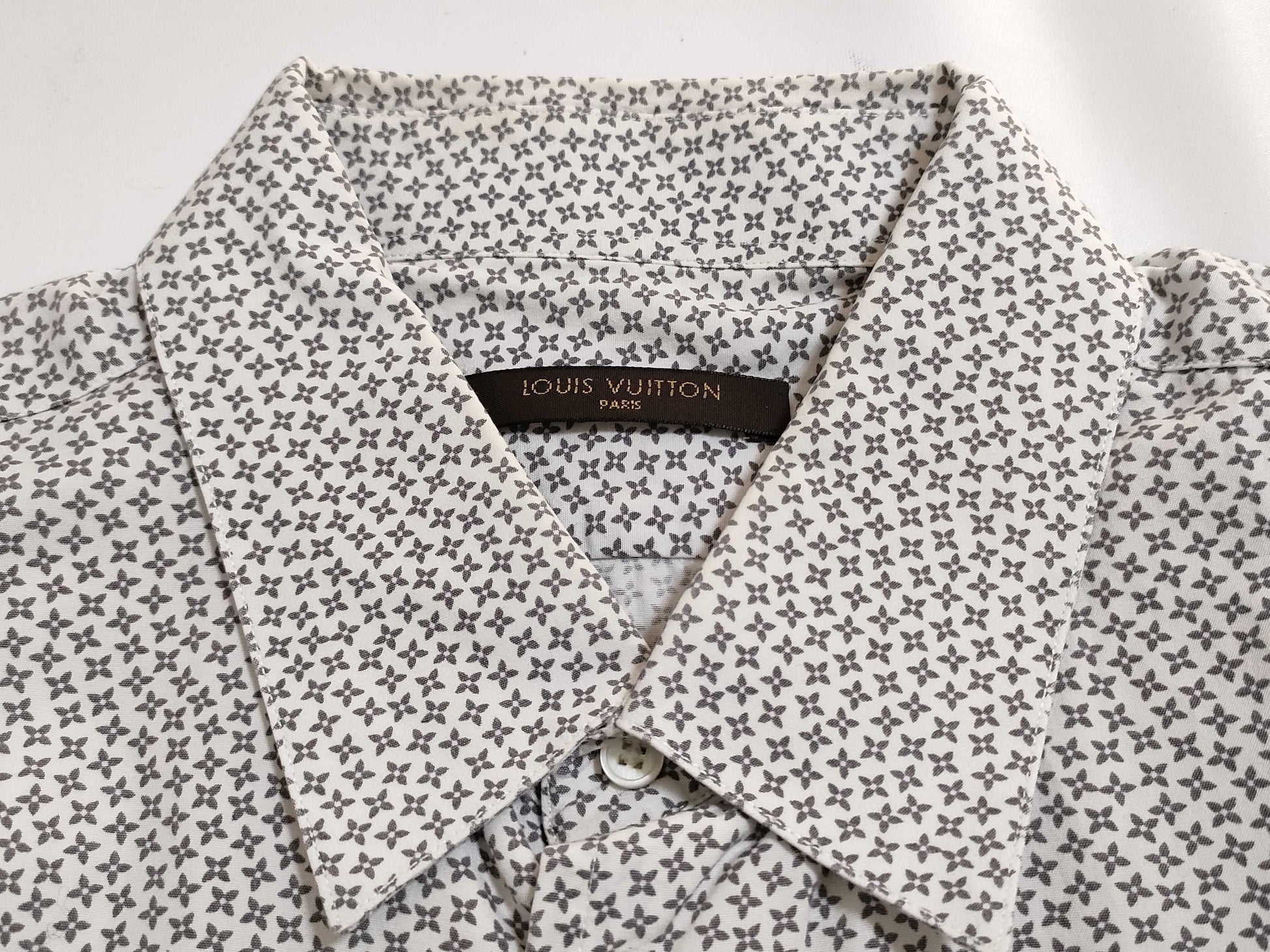 LOUIS VUITTON Men's Monogram Floral Shirt LOUIS VUITTON Shirt