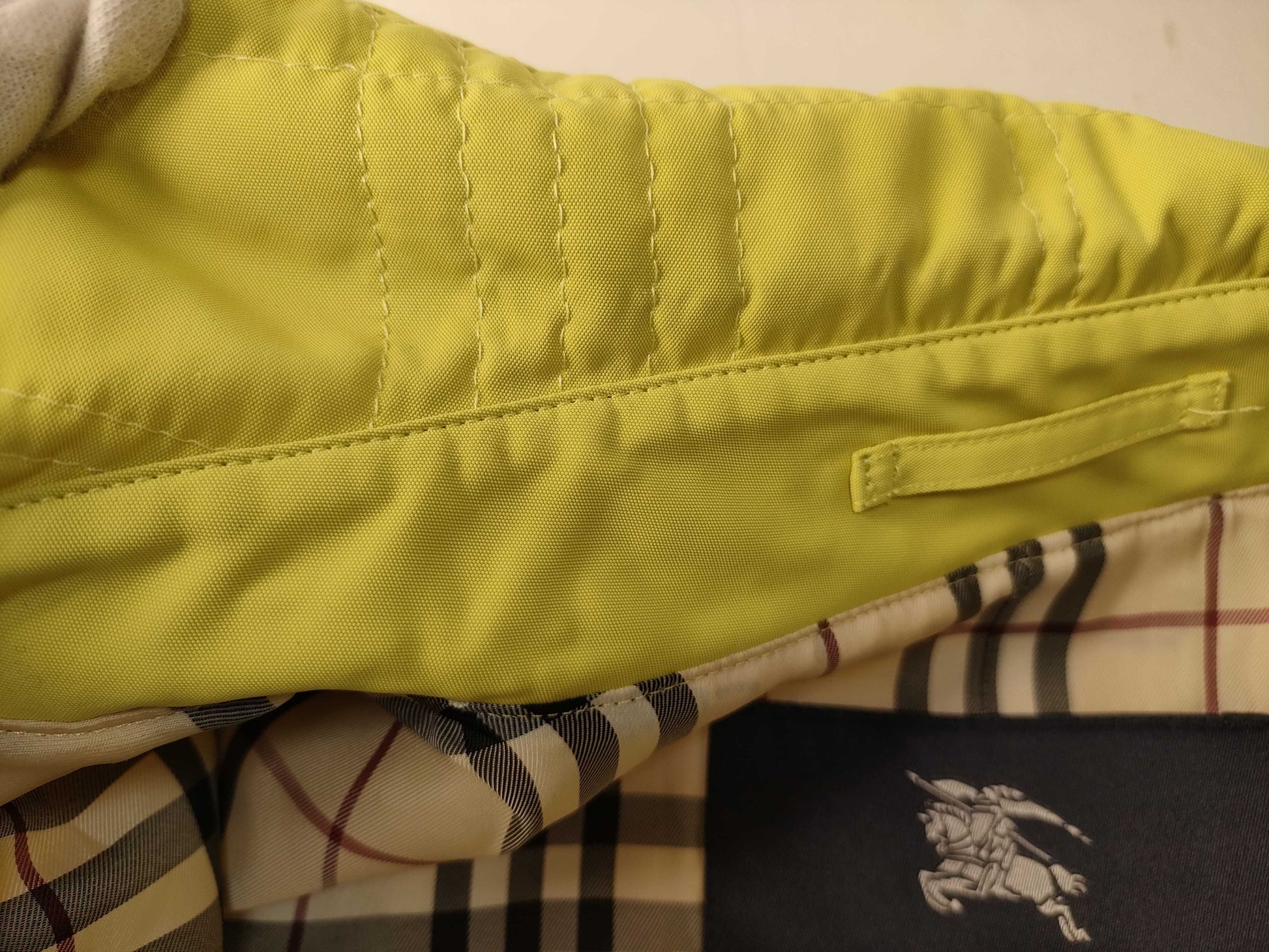 BURBERRY BURBERRYLONDON Quilted Blouson Nova Check Top