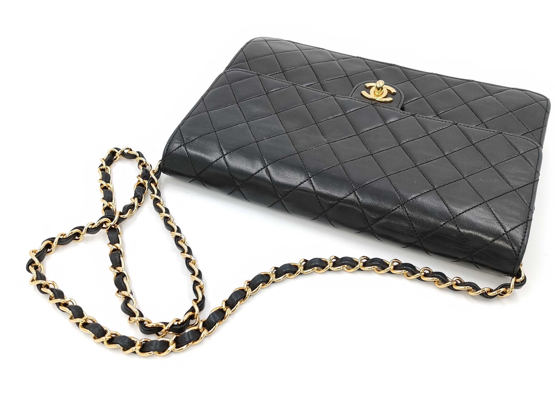 CHANEL Matlasse Lambskin Chain Shoulder Bag with Seal 11th Shoulder Bag