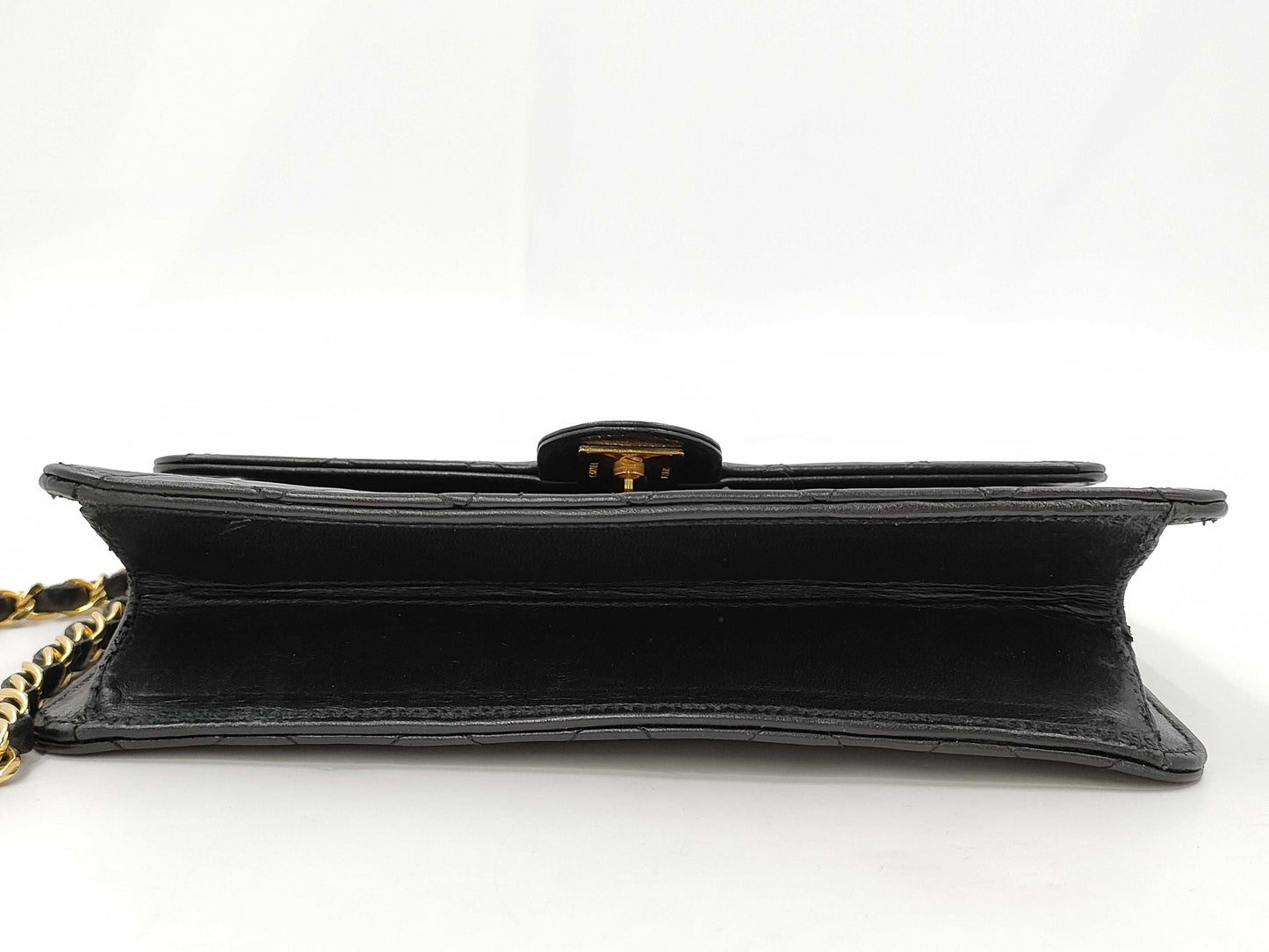 CHANEL Matlasse Lambskin Pushlock Chain Shoulder Bag Shoulder Bag