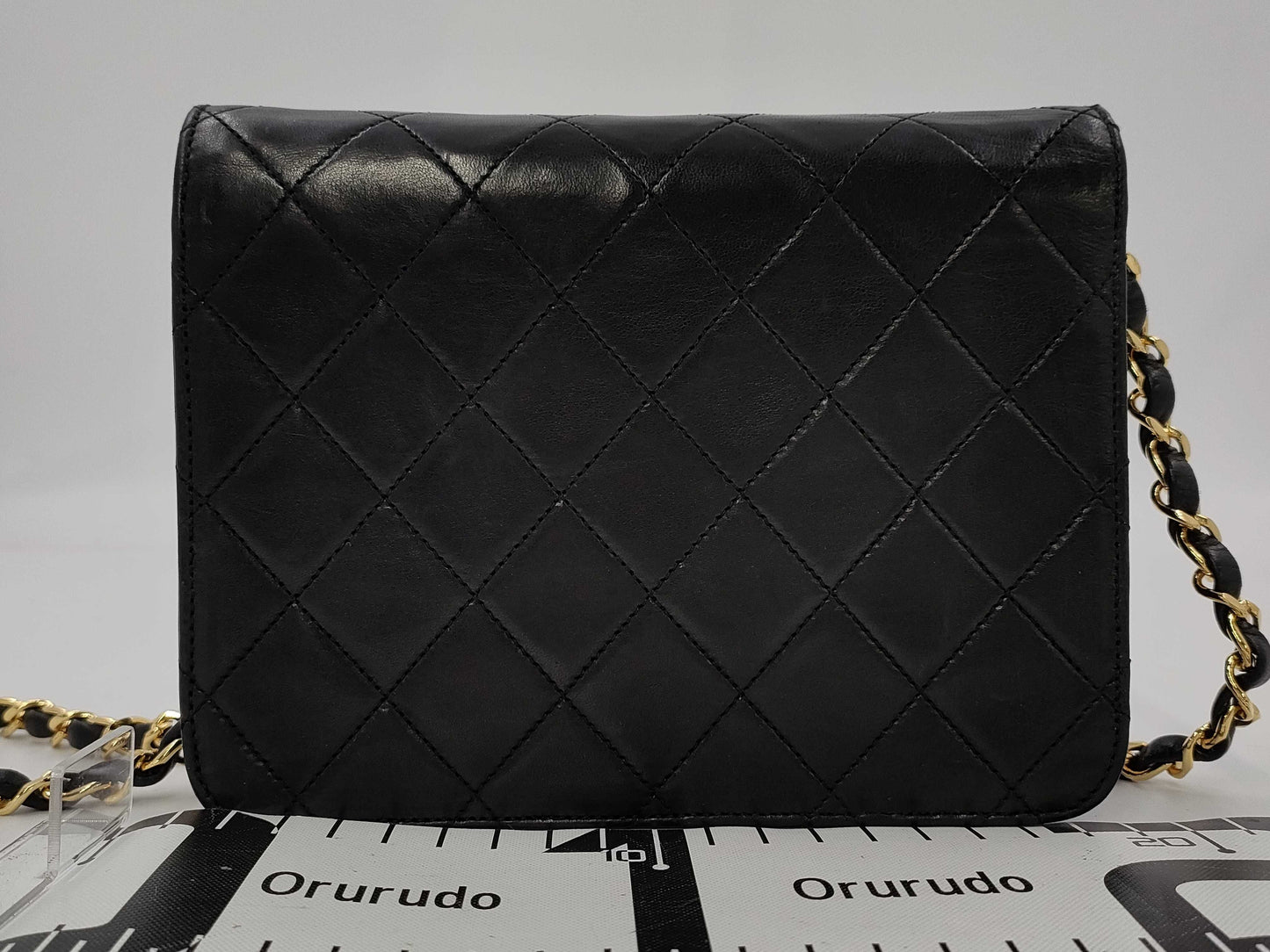 CHANEL Matlasse Lambskin Push Lock Chain Shoulder Bag with Seal 2nd Line Shoulder Bag