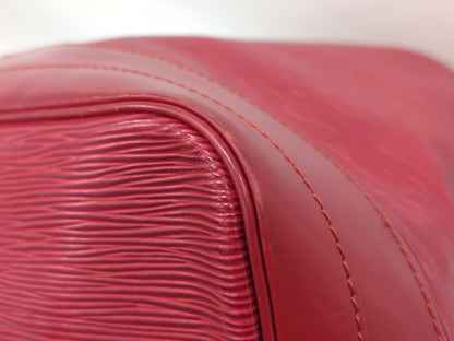 LOUIS VUITTON Epi Noe Red Shoulder Bag