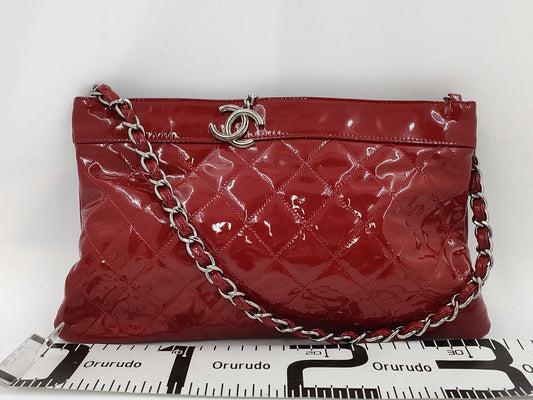 CHANEL CHANEL Enamel Chain Shoulder Bag Red Shoulder Bag