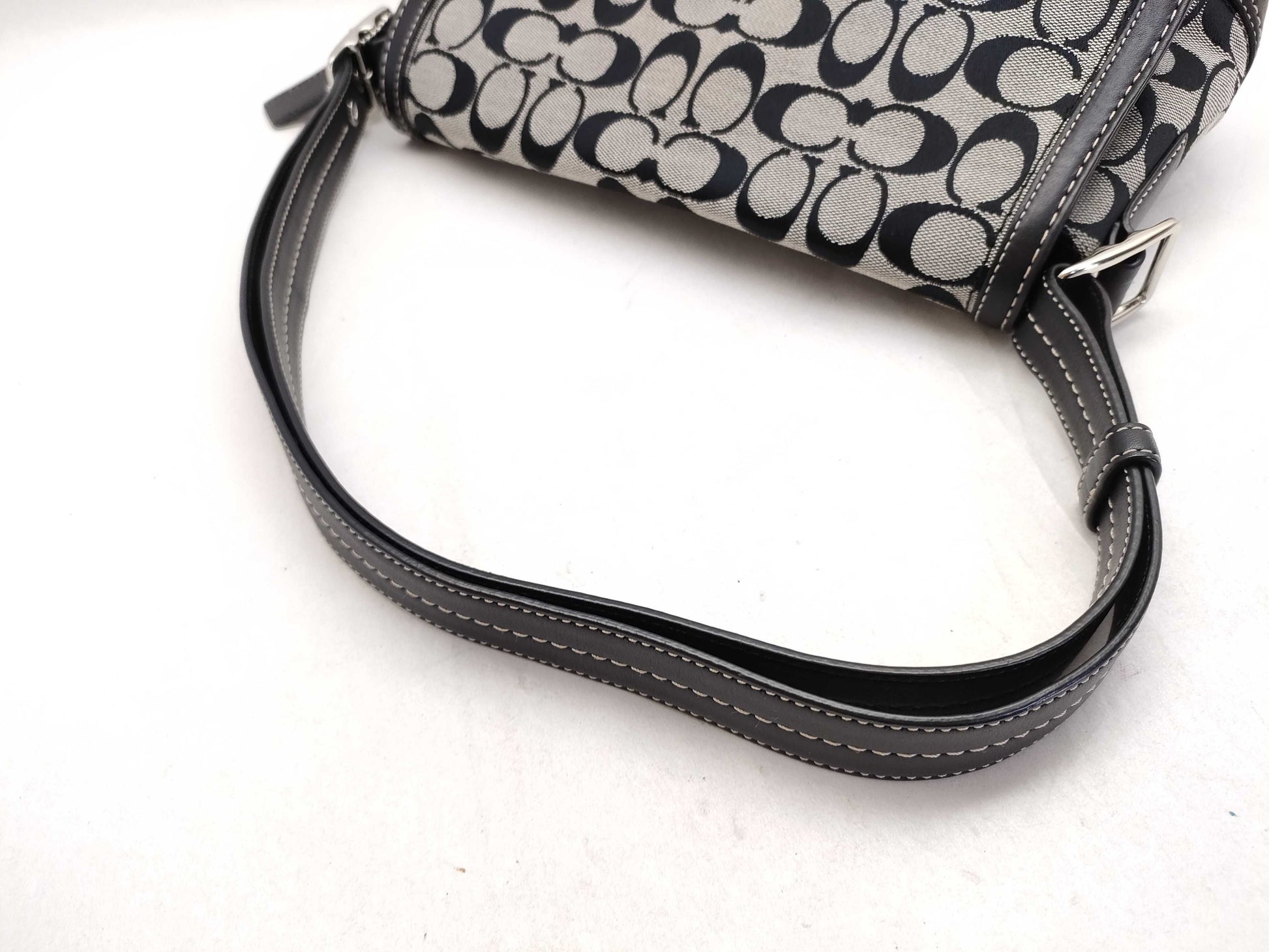 COACH Signature Coach Signature Shoulder Bag Shoulder Bag