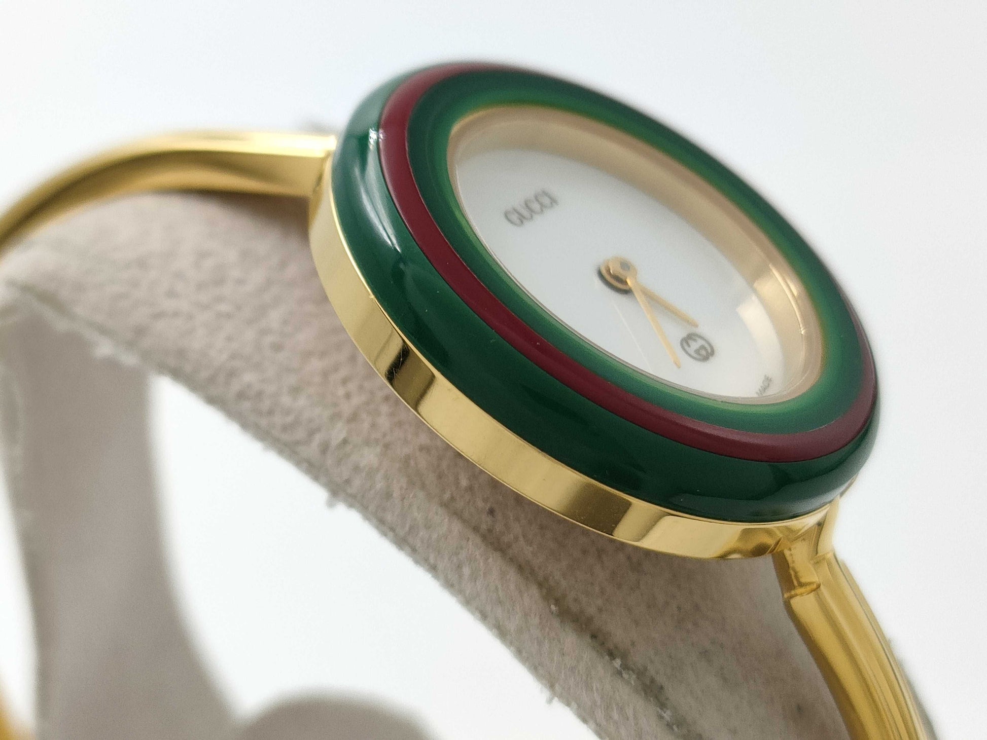 GUCCI Change Bezel 11/12 0550306 Quartz Women's Watch