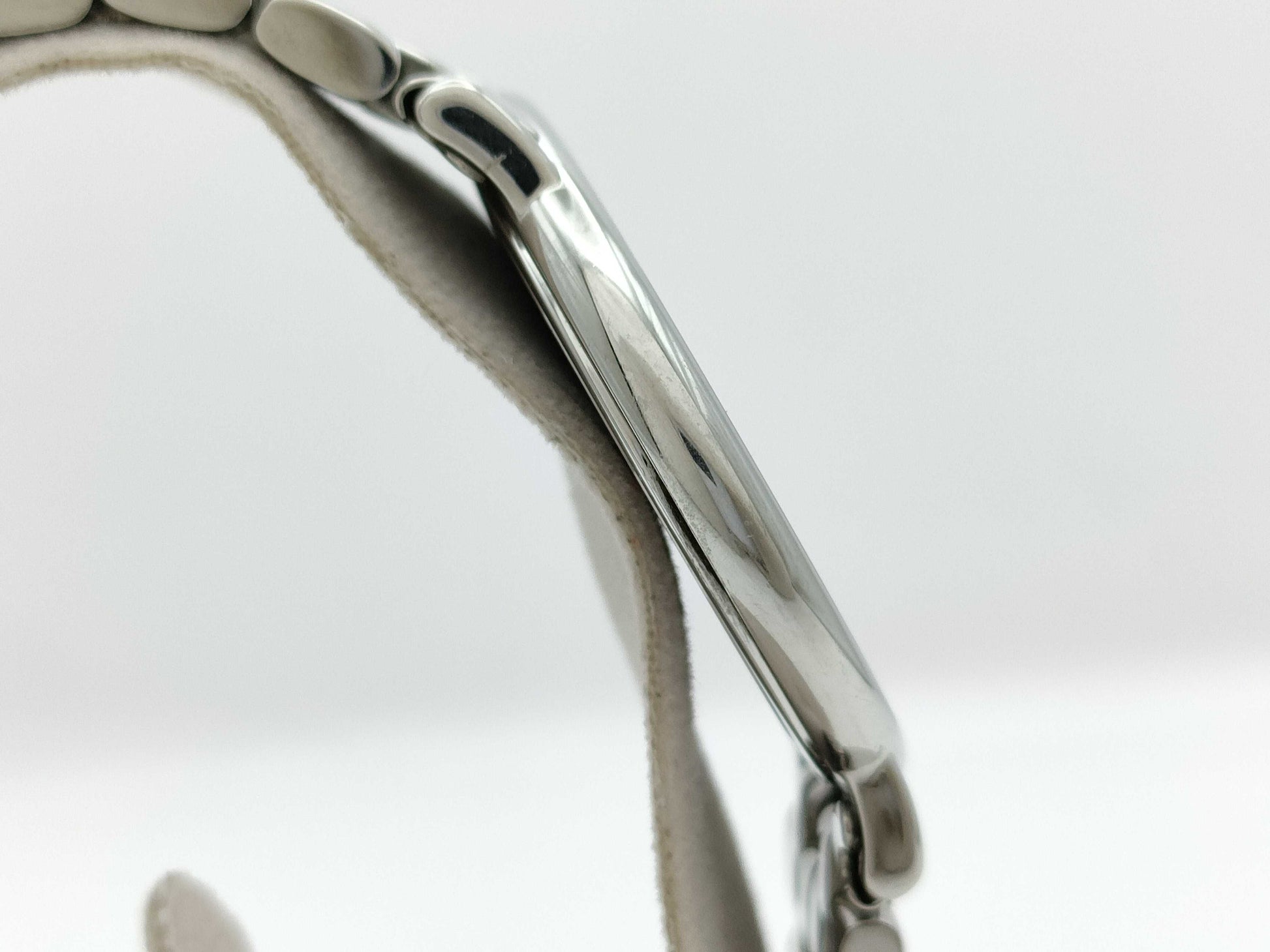 LONGINES L4 620 4 29359414 Immovable Boys Watch