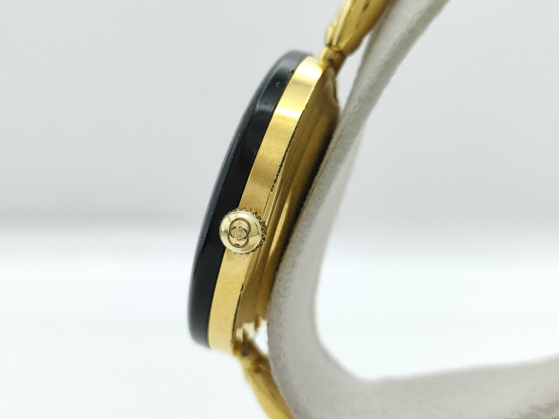 GUCCI 11/12.2 Quartz Women's Watch