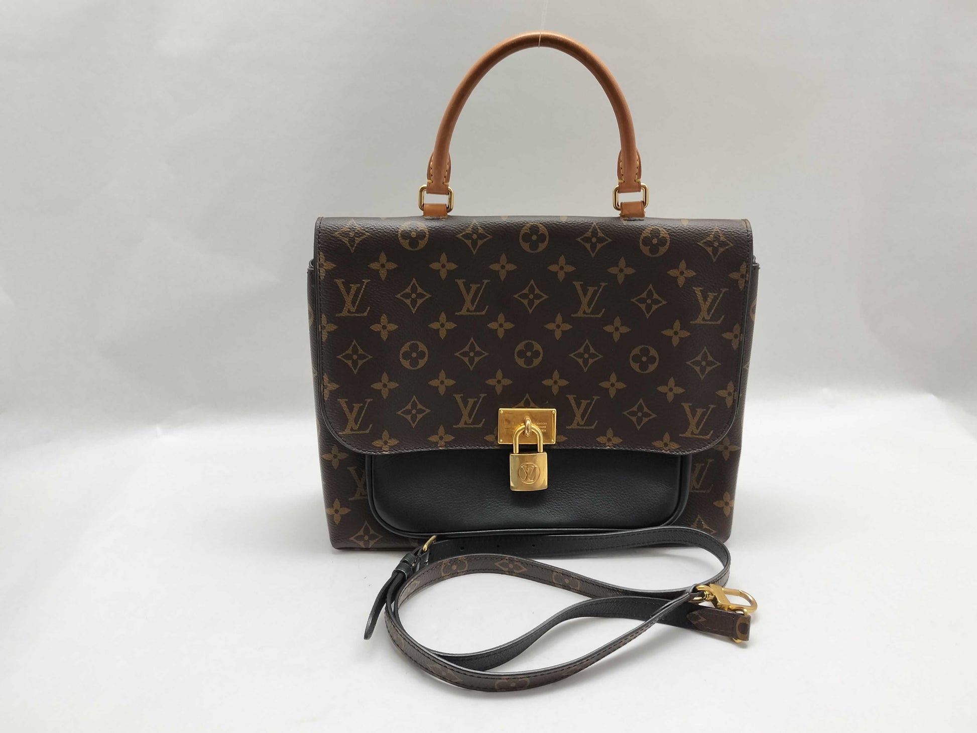 LOUIS VUITTON Monogram Louis Vuitton Monogram Shoulder Bag Shoulder Bag