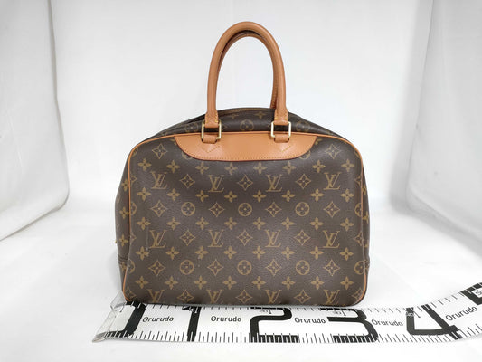 CHANEL Louis Vuitton Monogram Deauville Handbag